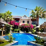 Tasquartas Hotel Alaçatı