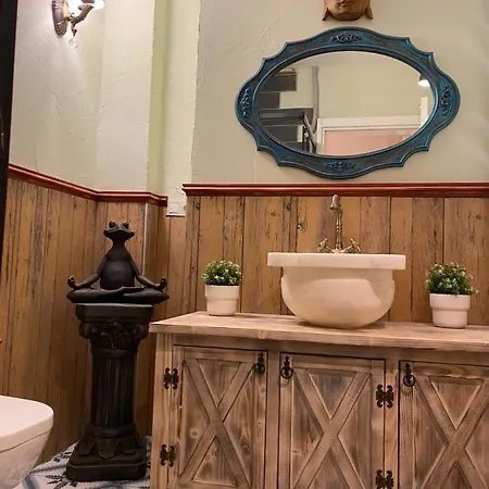 Tasquartas فندق ألاتشاتي