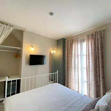 فندق Tasquartas *