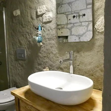 Tasquartas فندق ألاتشاتي