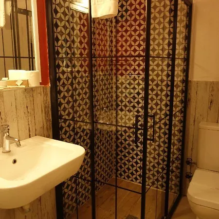 Tasquartas ألاتشاتي