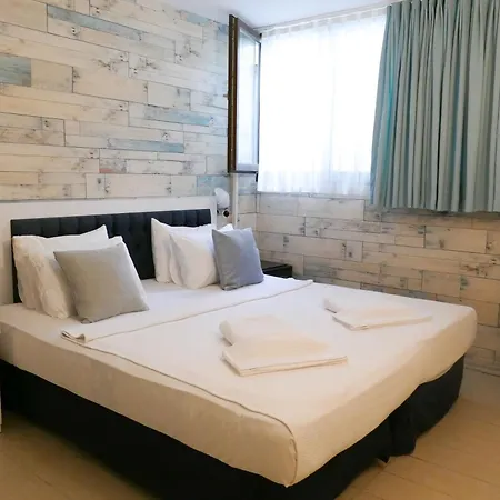 Tasquartas * ألاتشاتي