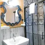 Tasquartas Hotel