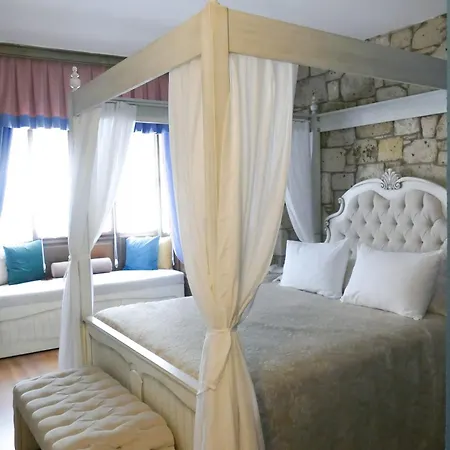 Tasquartas Hotel