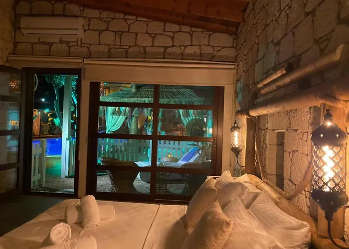 Tasquartas Hotell Alaçatı